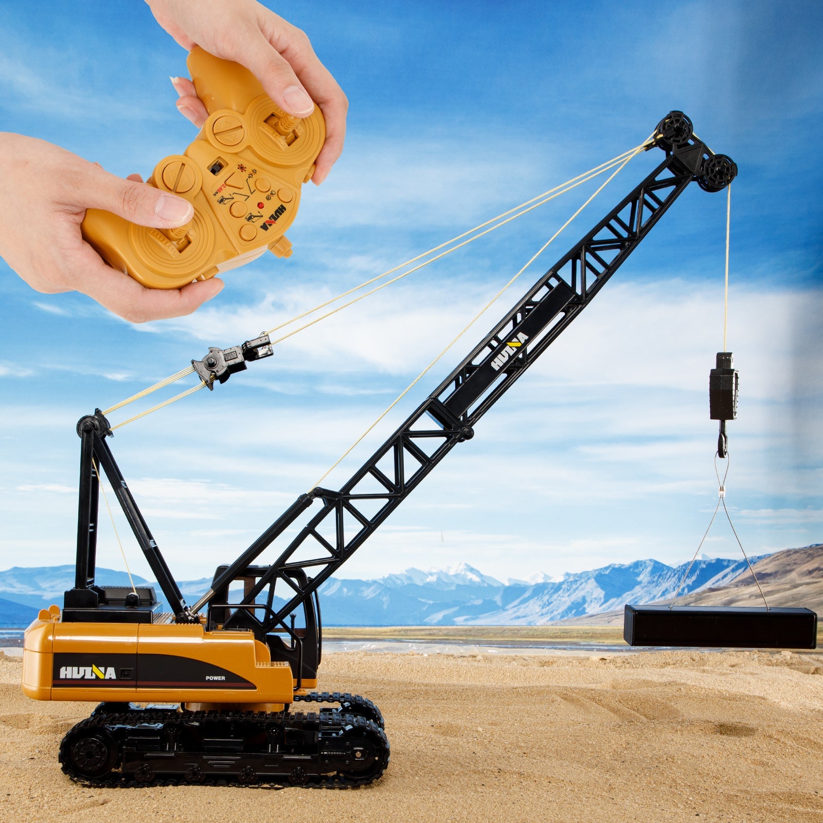 Huina 1572 1:14 RC Crane (2025 MODEL )