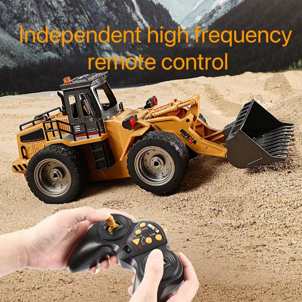 Huina 1532 1：18  Nine-channel semi-alloy Remote Control Bulldozer (2024 Model )